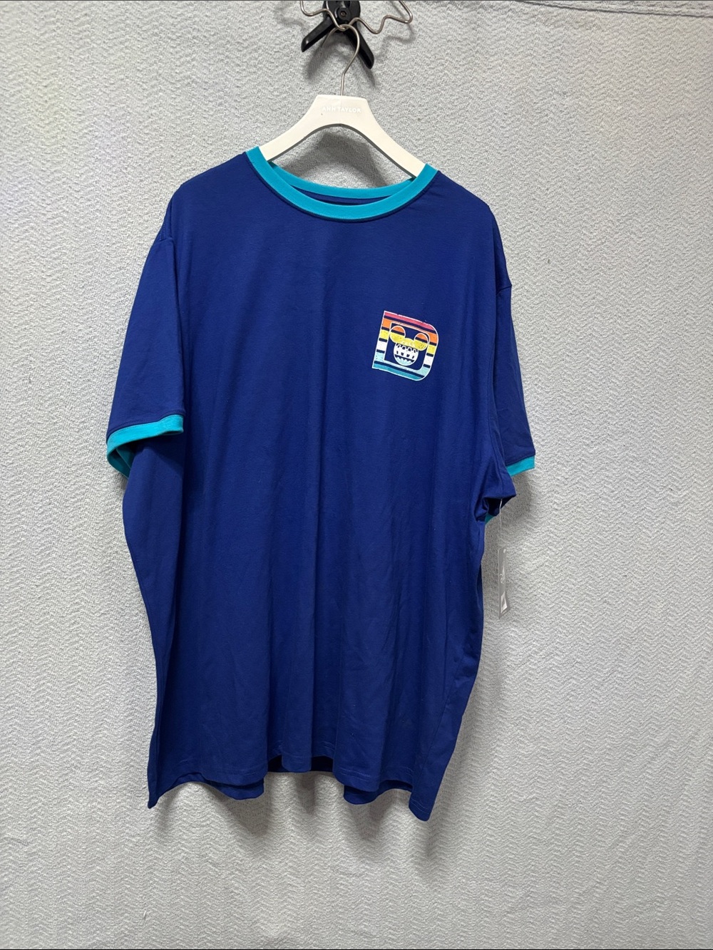 Disney XXL shirt NWT